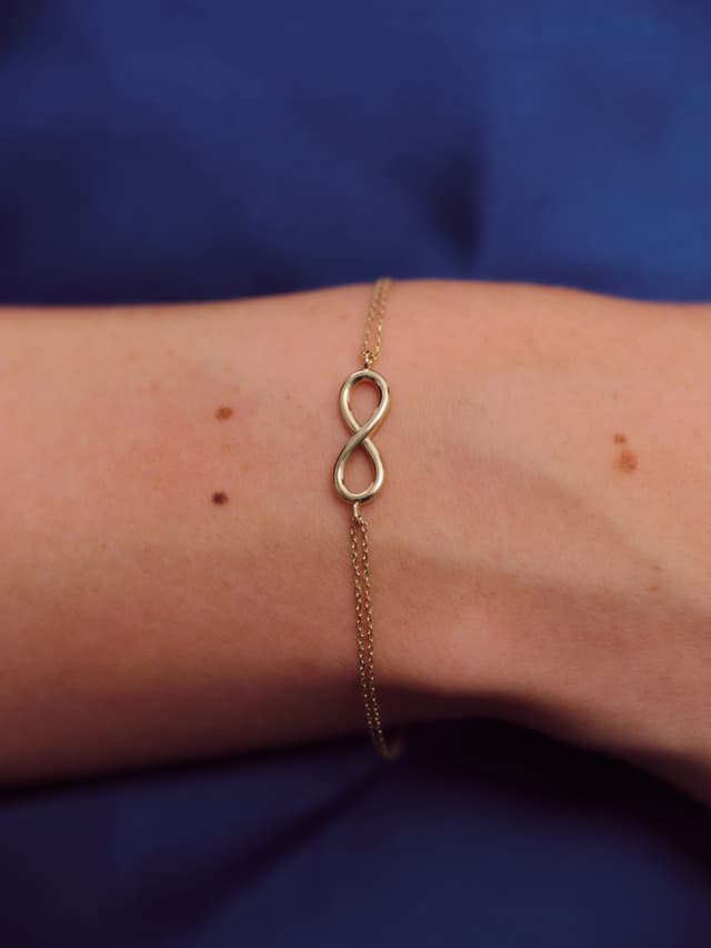 Infinity Armband